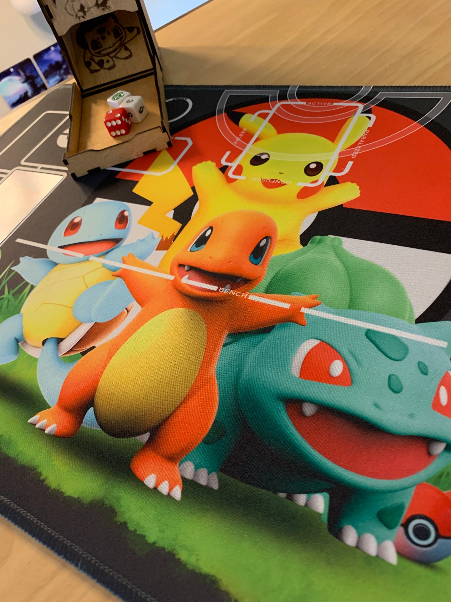 Playmat - Tapis de jeu pour cartes Pokémon