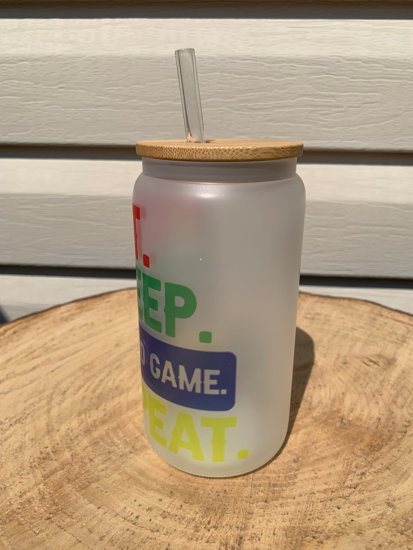 Verre givré isotherme 16 onces Eat Sleep Board Game Repeat