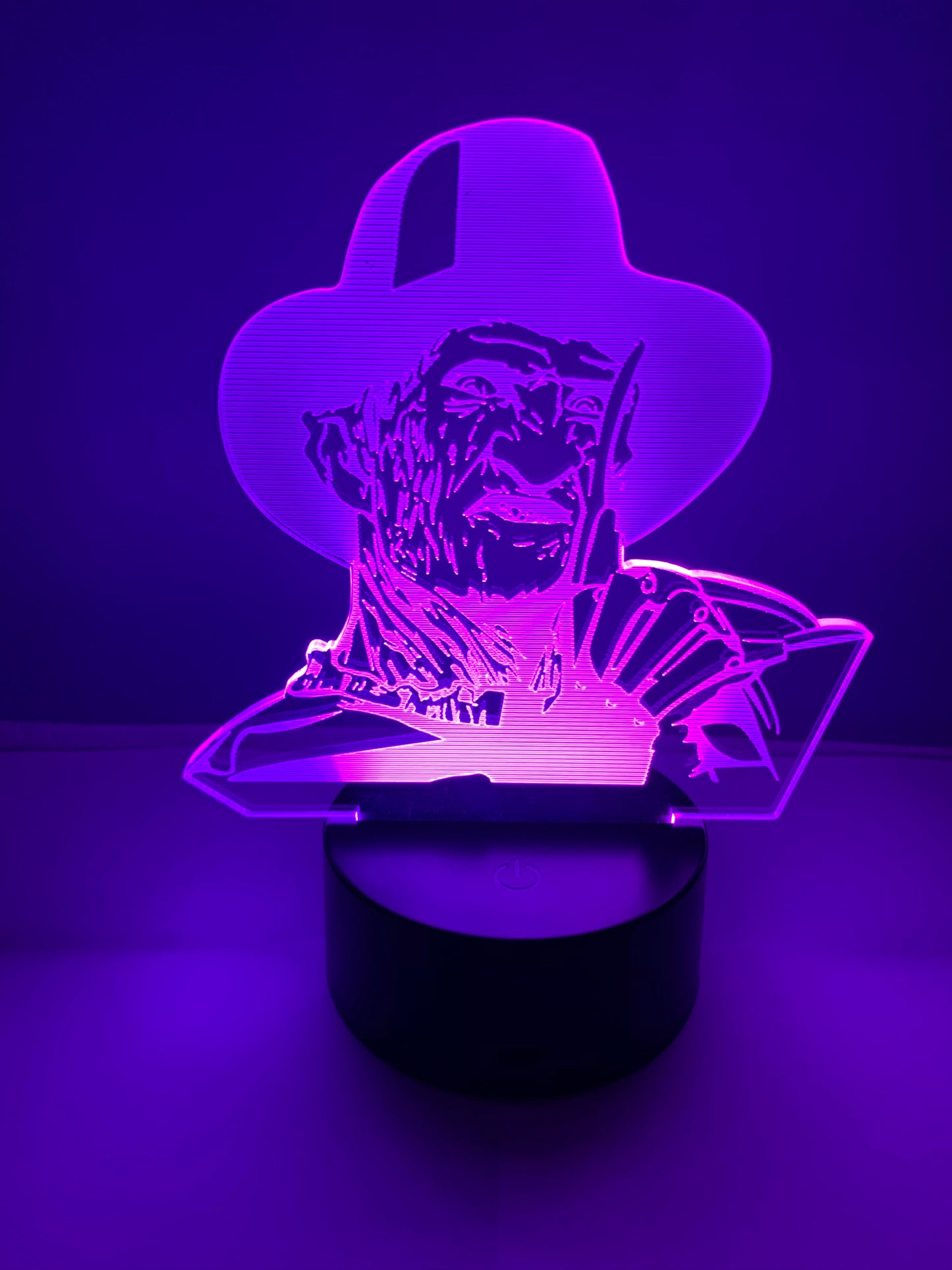 Lampe 3D DEL Freddy Krueger Horreur