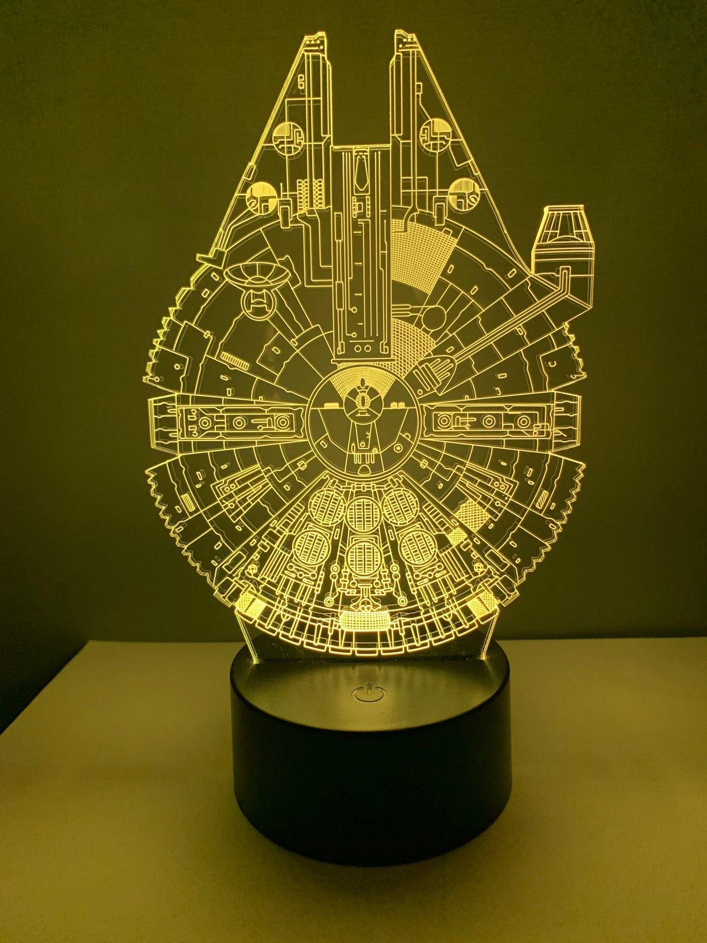 Lampe 3D DEL Faucon Millenium Star Wars