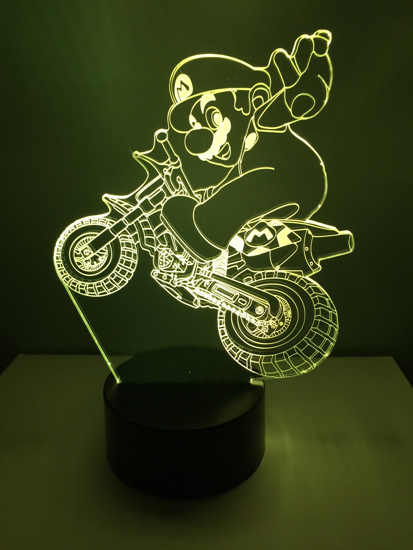 Lampe 3D DEL Mario sur sa moto (Super Mario/Kart)