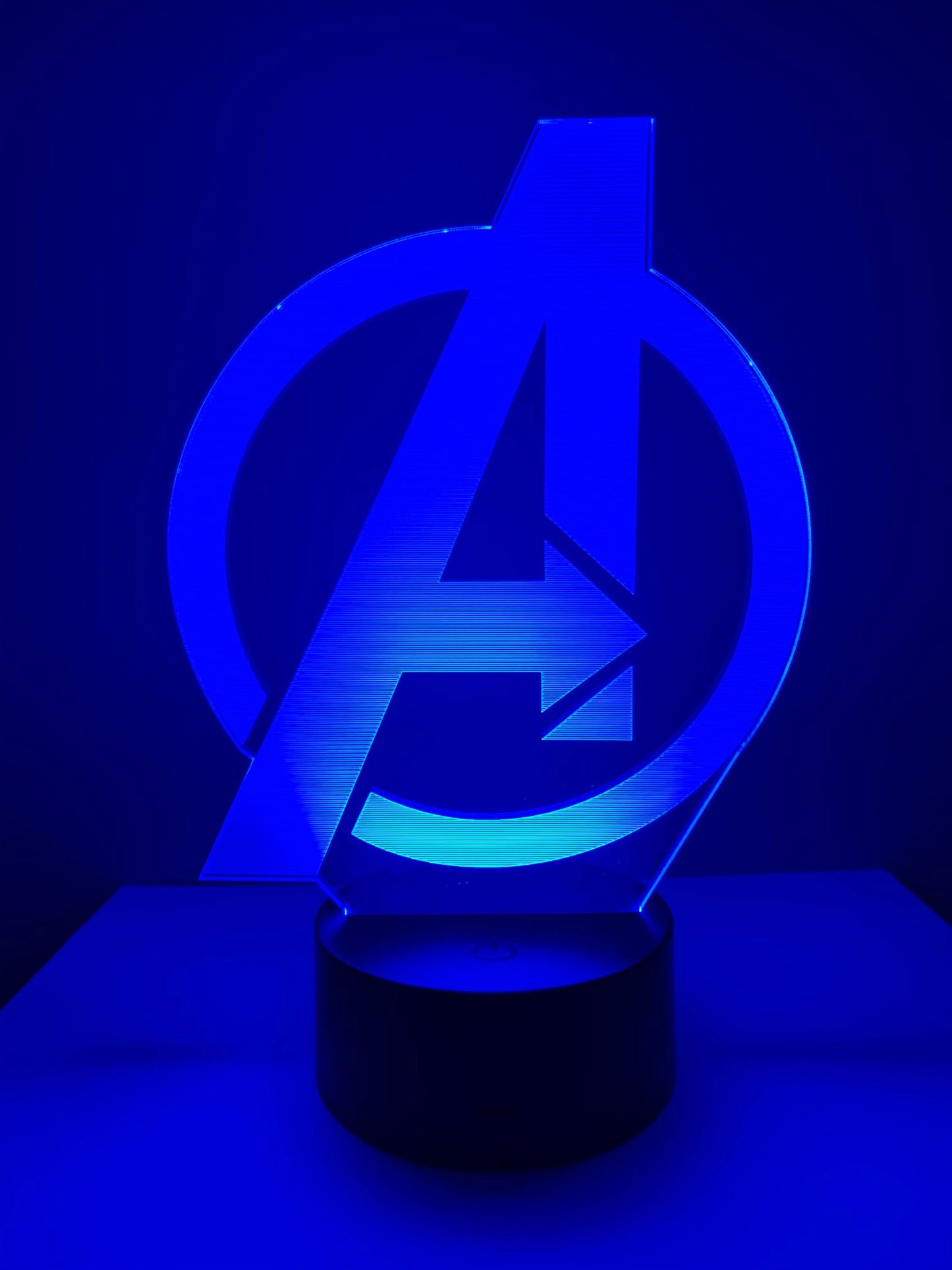 Lampe 3D DEL Logo Avengers