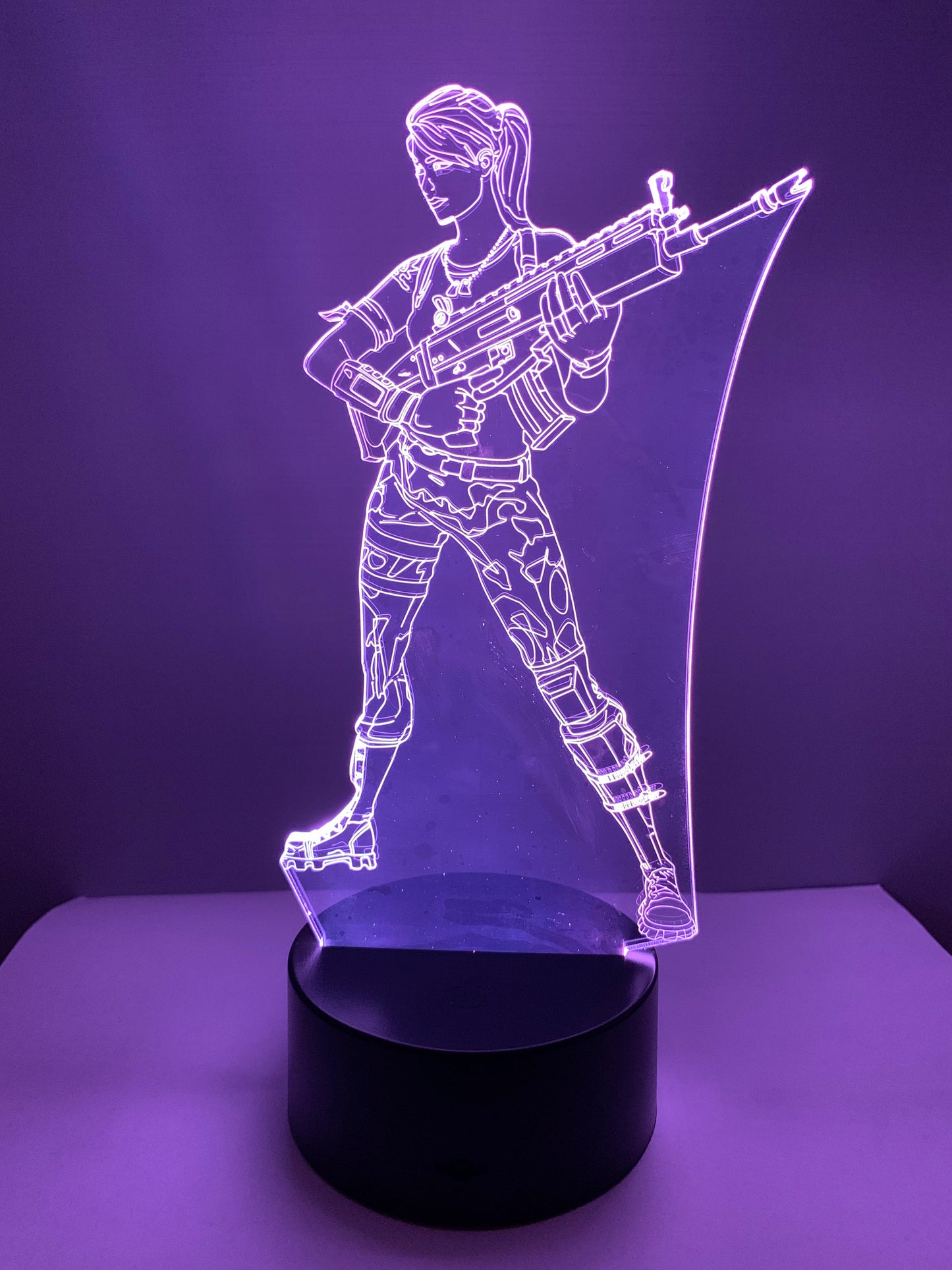 Lampe 3D DEL Femme Soldat