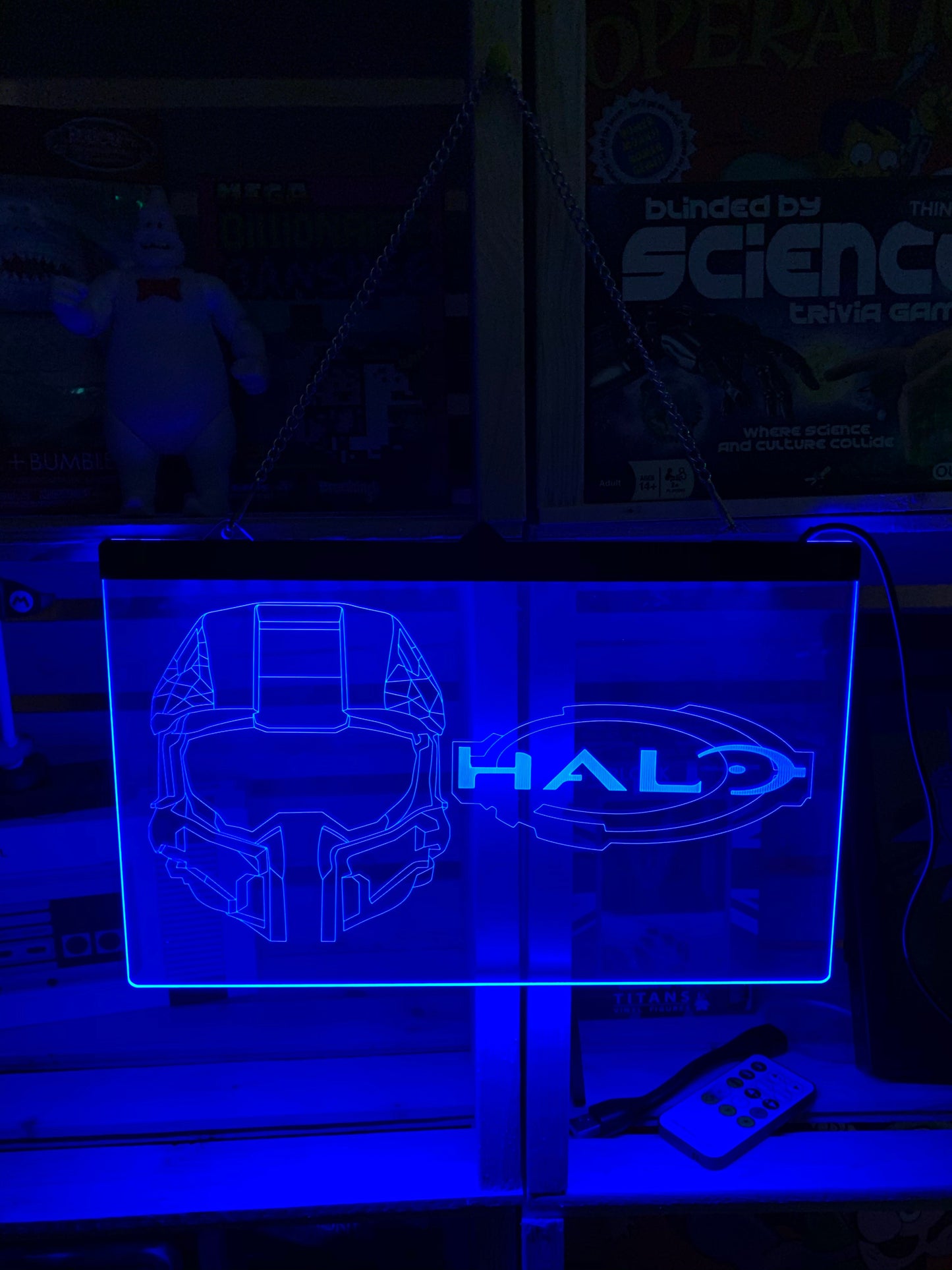Enseigne DEL Halo Master Chief Xbox avec chaîne