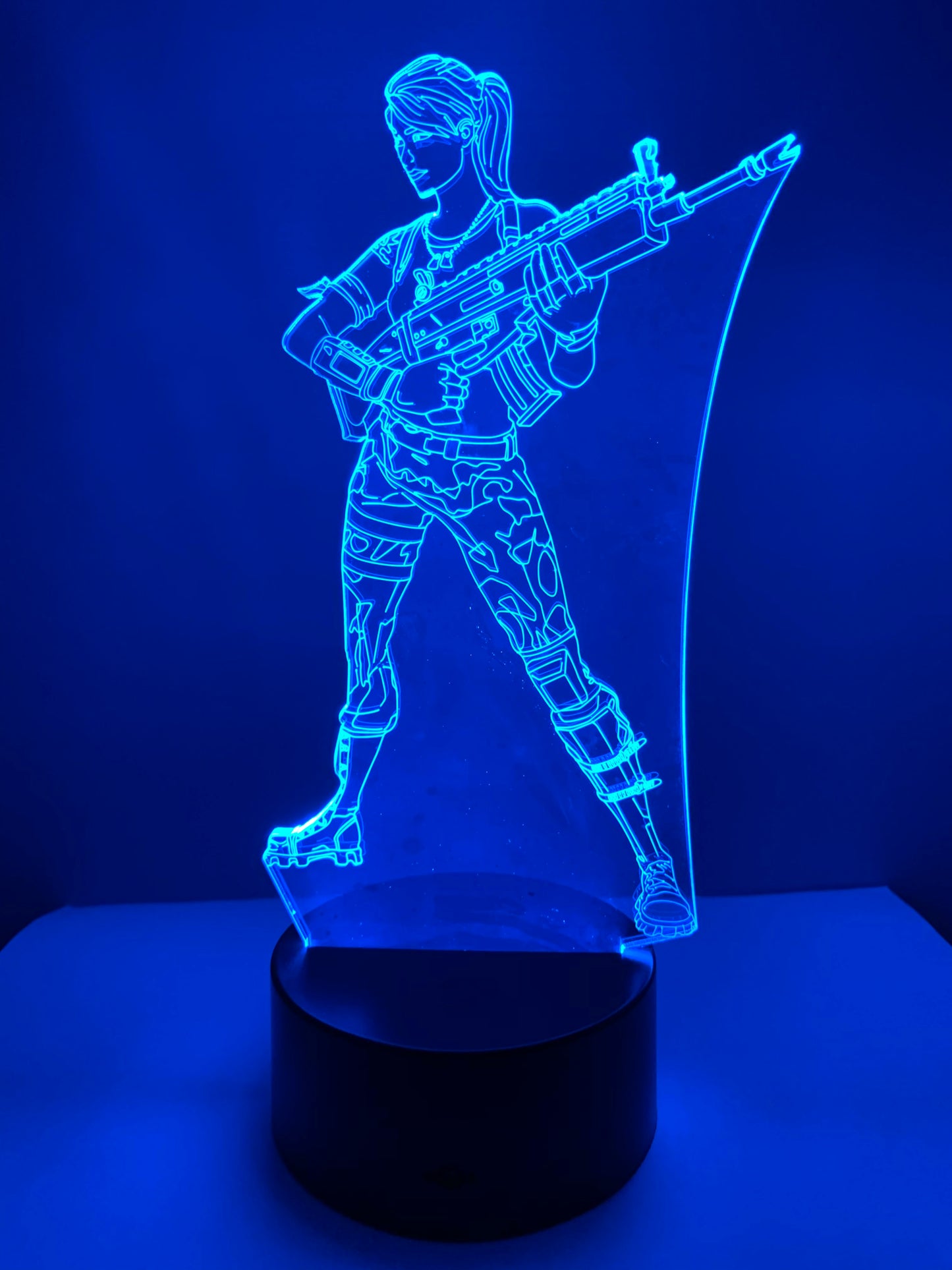 Lampe 3D DEL Femme Soldat