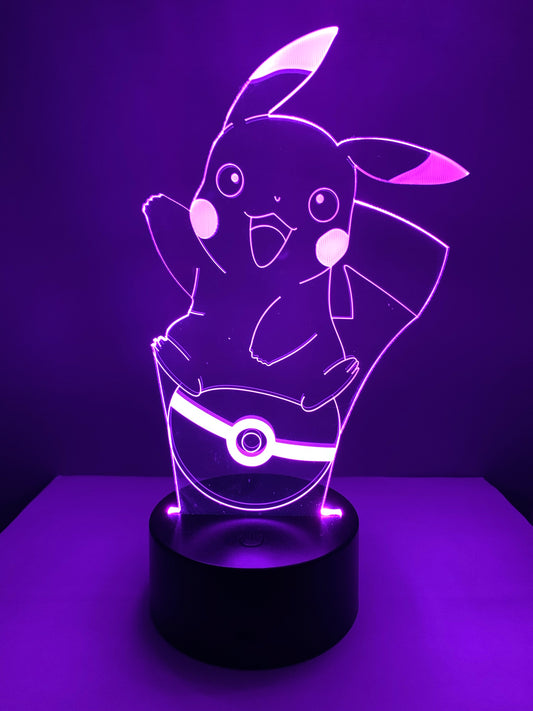 Lampe 3D DEL Pikachu sur Poké Ball Pokemon