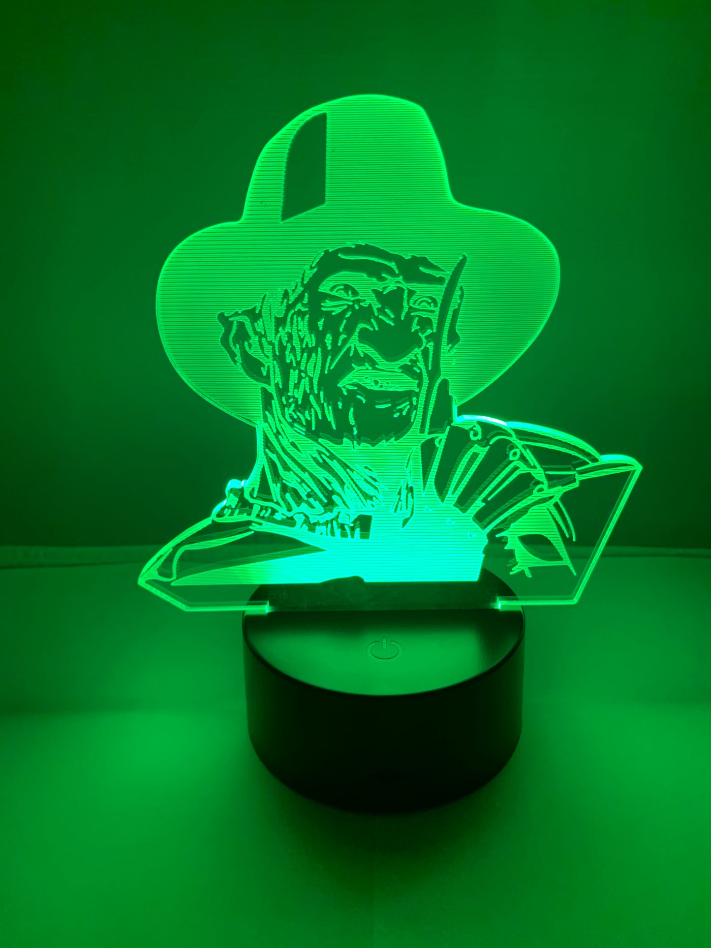 Lampe 3D DEL Freddy Krueger Horreur