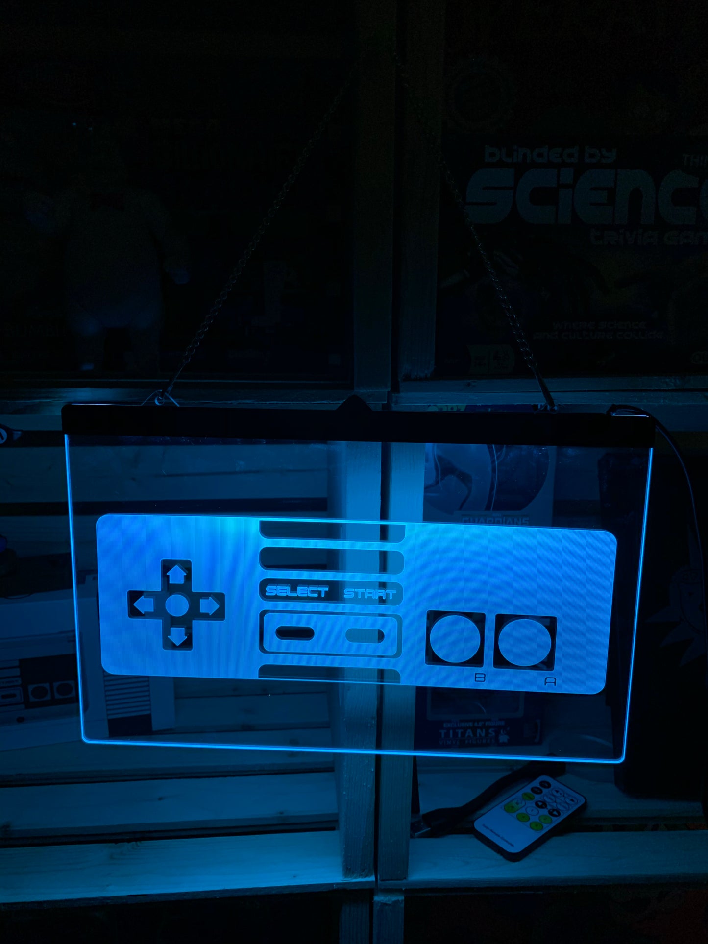 Enseigne DEL Manette avec chaîne