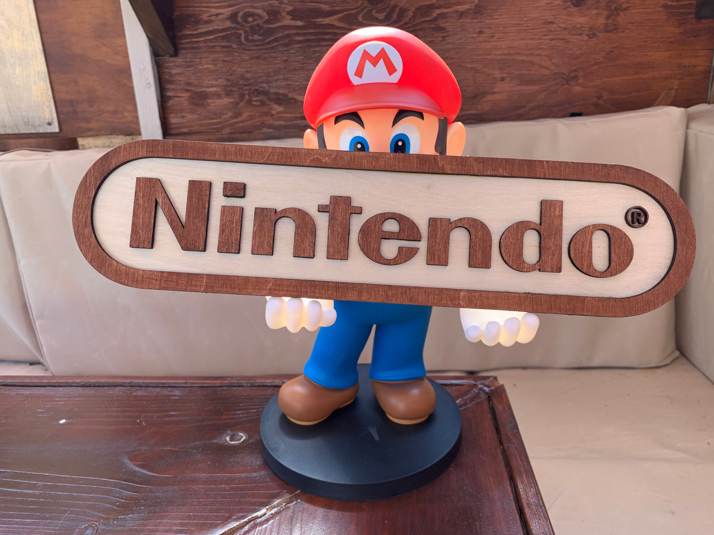 Enseigne en bois teinte personnalisée (Ton nom, Gamertag)