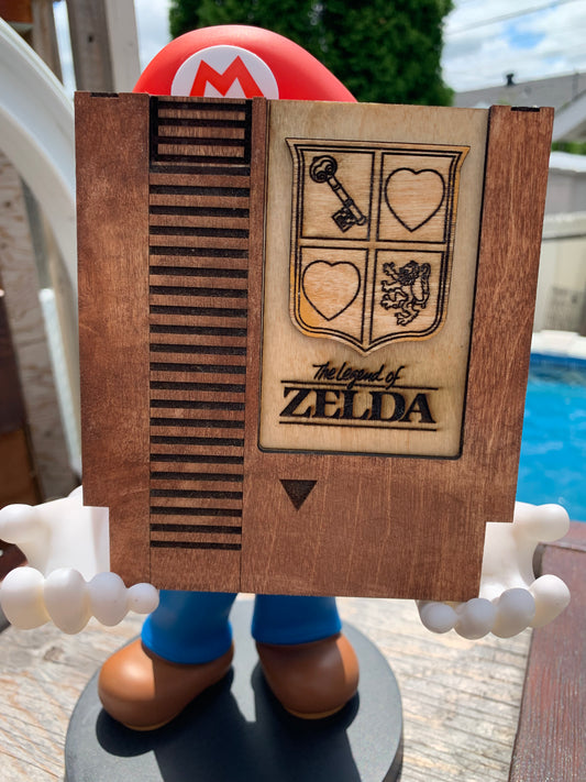 Cassette NES TLOZ en bois teint