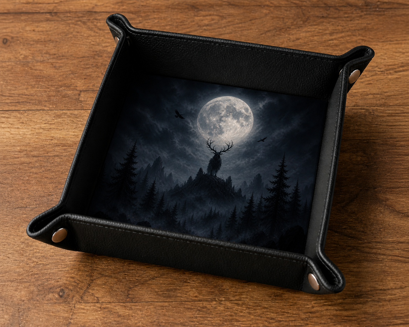Plateau à dés fantasy Gardien de la lune assemblé sur une table en bois