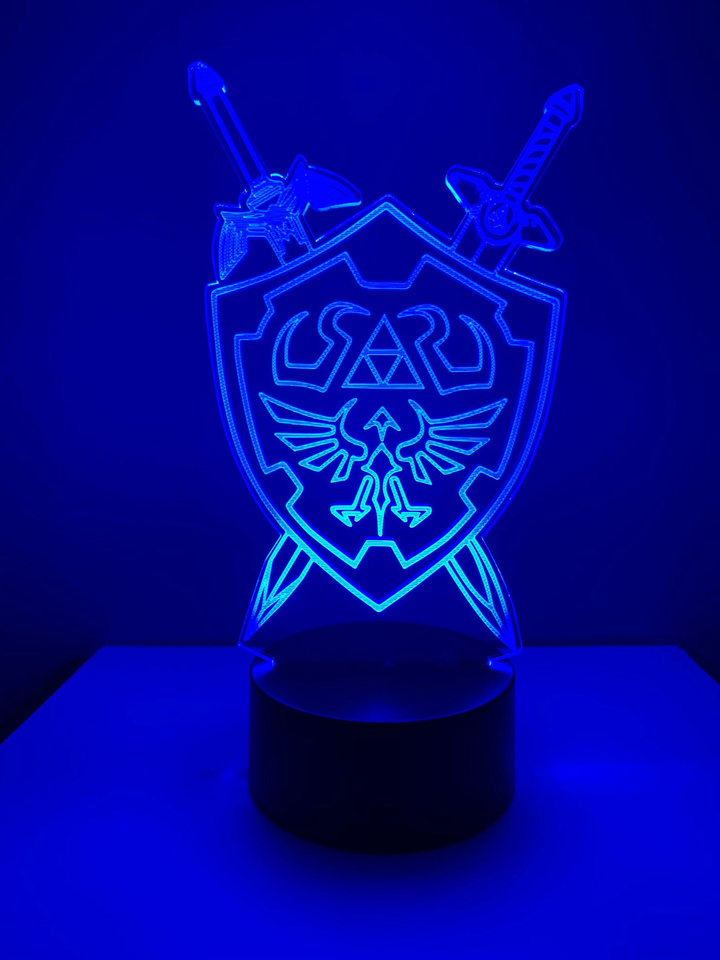 Lampe 3D DEL Bouclier Hylian et Épées The Legend Of Zelda