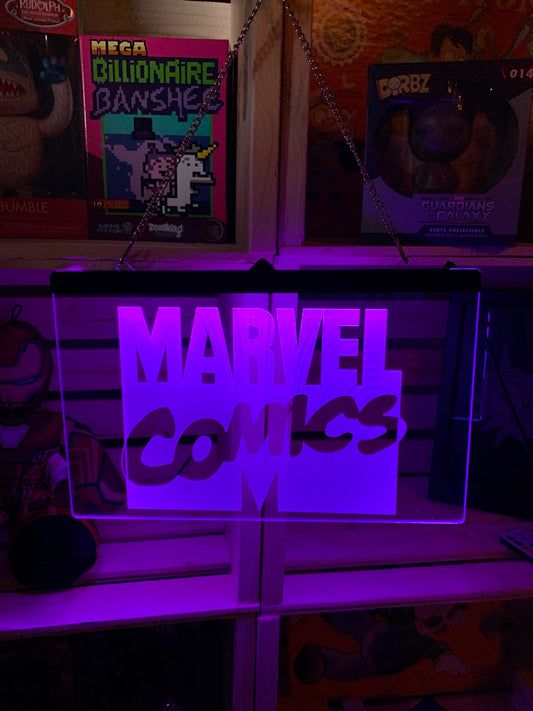 Enseigne DEL Marvel Comics avec chaîne